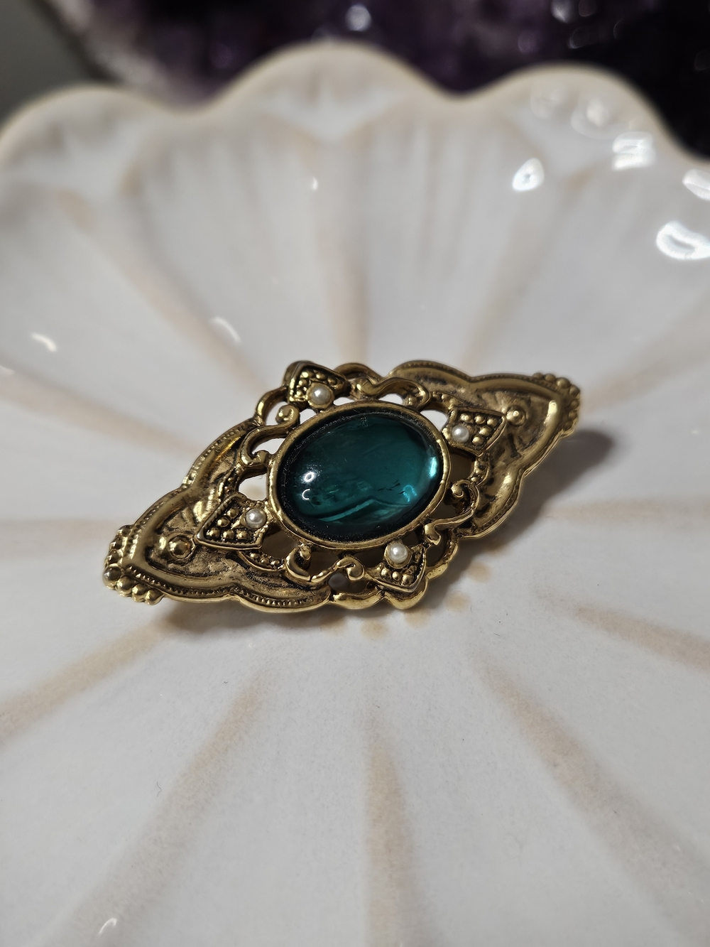 Vintage Gold Tone Brooch with Teal Cabochon